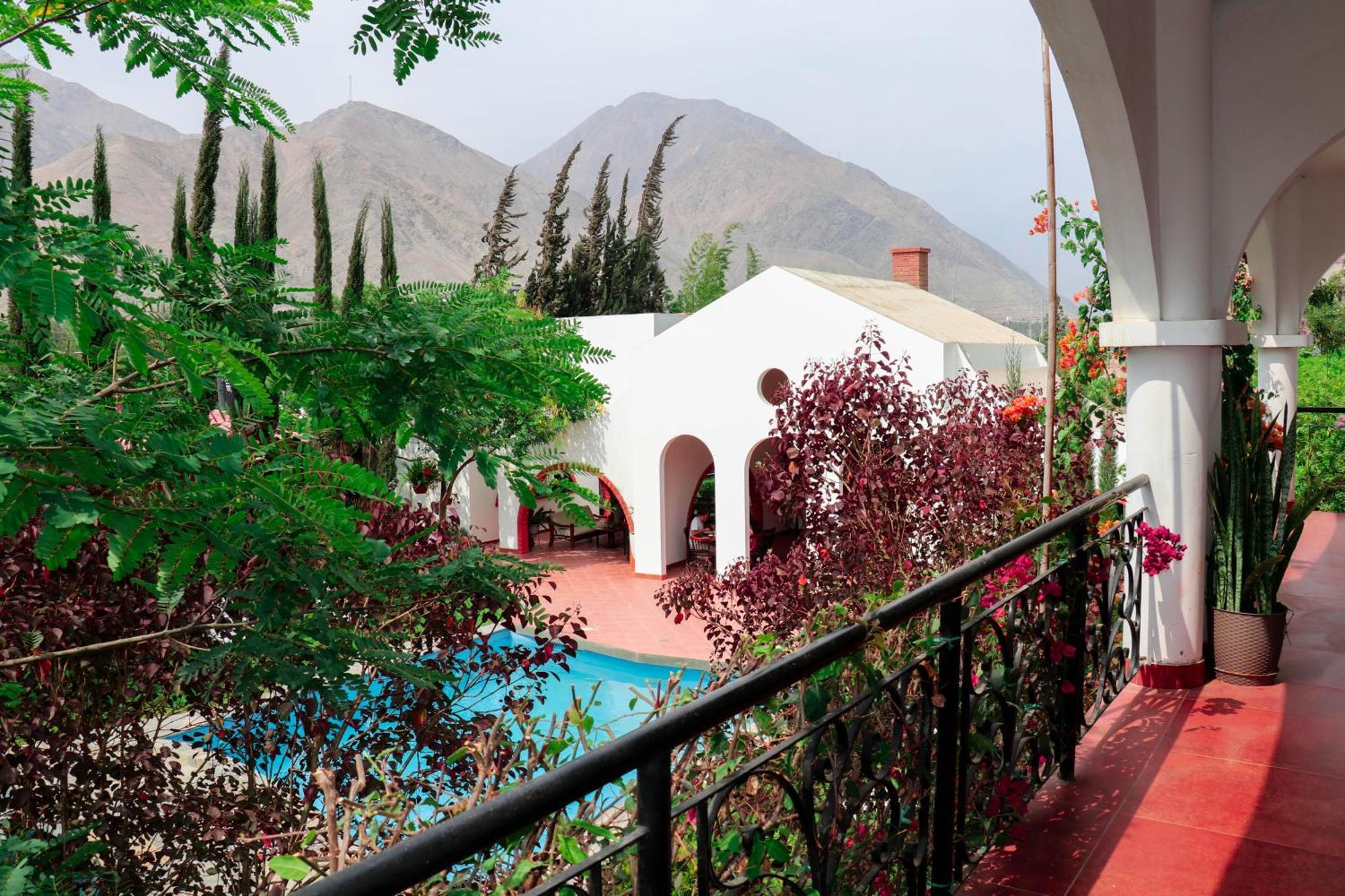 Casa Hotel Mamaluna Lunahuana Exterior photo